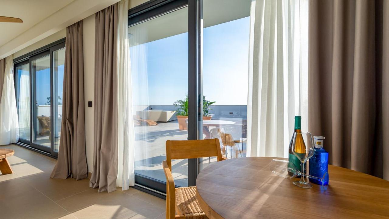 Hotel Apartamentos Hamus Conil De La Frontera Ngoại thất bức ảnh